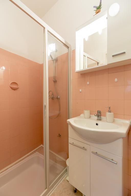 Apartments Afrodita Дубровник Экстерьер фото